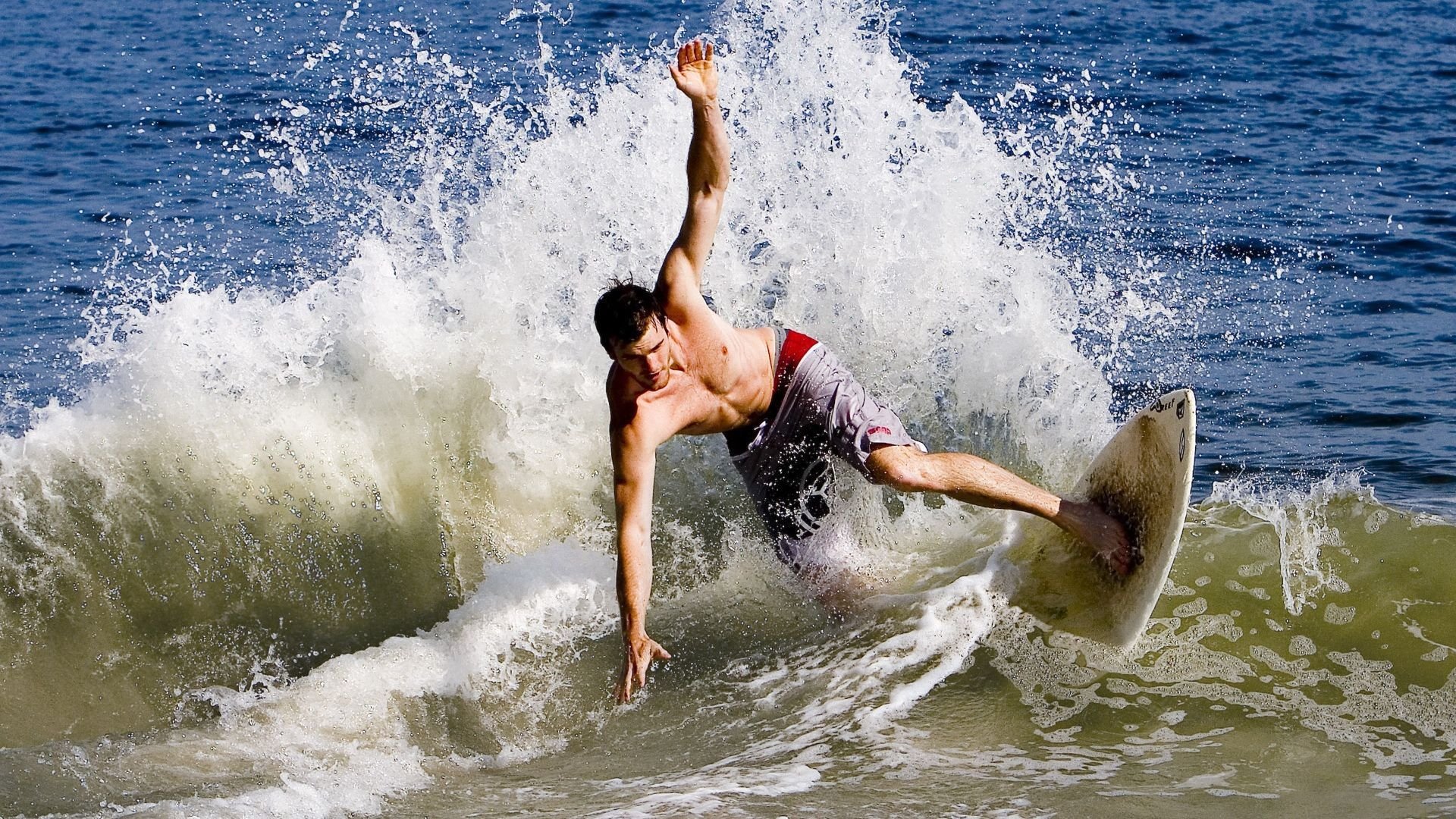 乐鱼体育(中国)官方网站-拜仁慕尼黑势如破竹,德甲冠军逐渐锁定